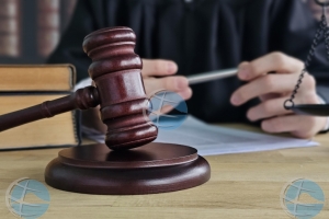 Corte: Retiro di director no tabata hustifica. RDA mester paga 240 mil florin