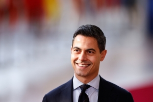 Prome minister hulandes Jetten ta bishita president Trump na Merca