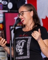 Casibari lo vibra cu arte: “Arte di Tarima” ta bolbe cu musica, poesia y cultura bou di shelo