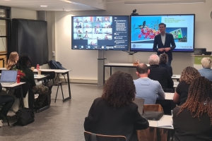 Curso di Reino ta Caribe y Hulanda: Prome grupo ta gradua den Den Haag