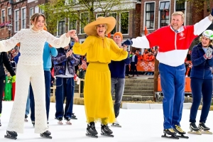 Famia Real a celebra Dia di Rey na ciudad Dokkum den Friesland
