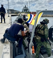 Wardacosta di Caribe Hulandes ta intercepta un transportacion di droga 