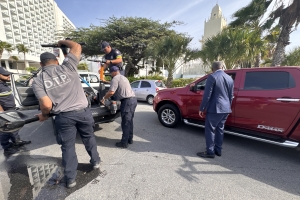 Awe mainta, polis y DTP a cuminsa piki e-step, y scooters riba caminda publico !