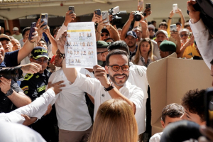 DE LA ESPRIELLA Y CEPEDA TA BAI DI DOS RONDA di eleccion presidencial na COLOMBIA;