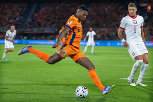 Denzel Dumfries ta logra su transfer di soño: Real Madrid 
