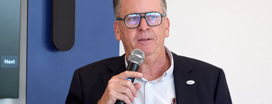 Camara di Comercio kier combati economia informal y amplia base di impuesto