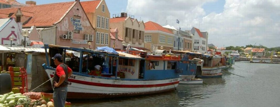 Corsou ta evalua elimina visa pa Venezolanonan pa impulsa turismo