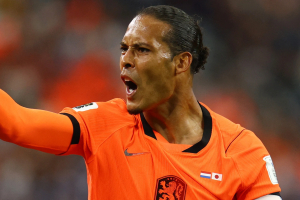 Hulanda ta laga victoria scapa den ultimo minuut contra Hapon na Mundial