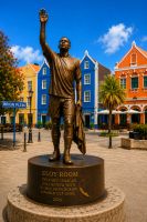 Fanaticonan ta colecta placa pa estatua di Eloy Room: ‘Esaki no ta un chiste’