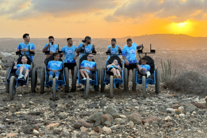 Beyond Sport Limit Foundation lo core marathon riba tur tres isla ABC den tres dia