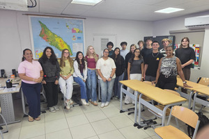 Ban studia y EDUCATIONUSA ta amplia orientacion pa studiantenan mas tempran