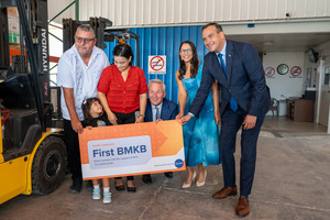 Government expands financing for local businesses