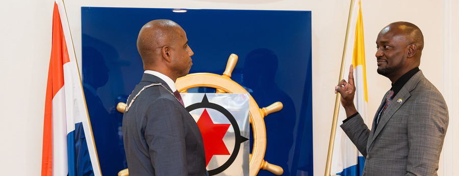 Dennis Martinus Sworn In as New Member of Bonaire Island Council