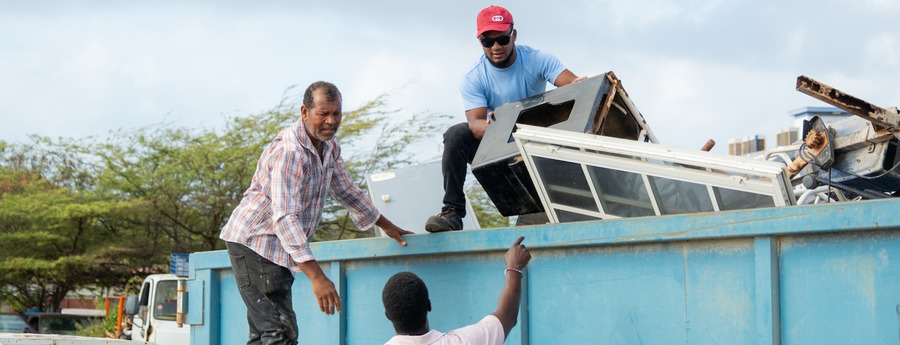 More than 100 tonnes of waste collected in first hours of Aruba's national clean-up