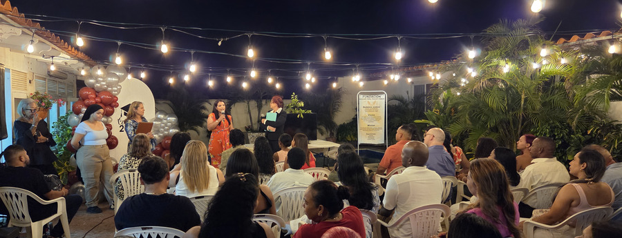 30 Students Graduate from Aruba's Educar pa Transformar Foundation