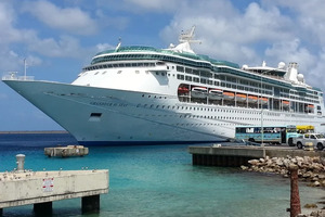 Aruba ta keda riba ruta di crucero di Royal Caribbean pa 2027