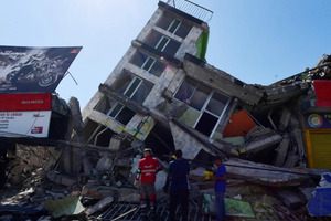  UPDATE: Cifra di morto despues di temblor na Colombia subi na 169; mas di 900 herido