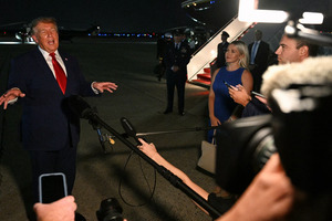Trump a cambia avion secretamente despues di menasa di Iran