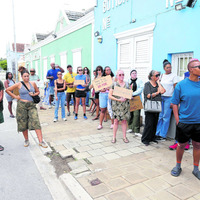In Curaçao: passive protest against developments that do not benefit the community