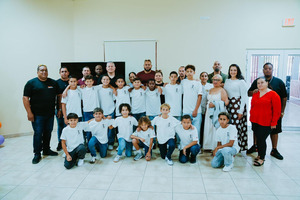 Juliana School MAVO ta lansa educacion personalisa pa hoben futbolistanan