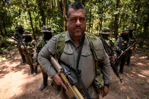 Presidente colombiano ta autorisa extradicion di dos lider guerrillero pa Merca