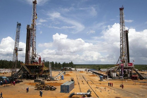 Merca cerca di acuerdo pa acceso na 90 biyon baril di petroleo Venezolano