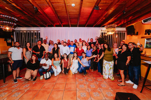 AAA ta celebra prensa local cu Musical Bingo y voucher di biahe