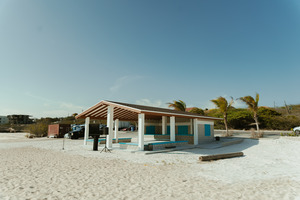 Facility Center, pier y deck na Rodgers Beach completamente renoba