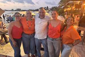Aruba Bank ta destaca rol crucial di prensa y gradici medionan pa nan aporte na comunidad