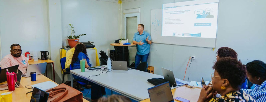 Team Scol Basico Dornasol volgt gespecialiseerde opleiding in autisme en gedrag