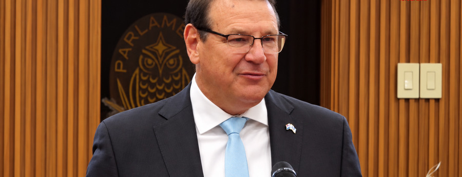 Governor's Speech: Aruba Government Prioritizes Shared Prosperity and Fair Wages
