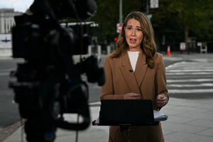  Canalnan  grandi di television mericano ta limita cobertura di Trump pa sostene CNN