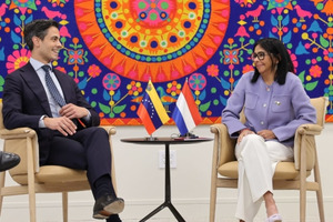 Presidente interino di Venezuela Rodríguez y premier Jetten di Hulanda ta busca cooperacion den energia y economia