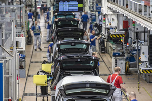  Volkswagen and Audi recall 2.8 million cars worldwide