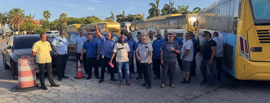 Aruba Public Bus Service Grinds to Near-Complete Halt