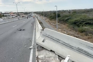 Accidente di trafico serio riba Watty Vos Boulevard, ta laga hopi destruccion y trafico mal pega
