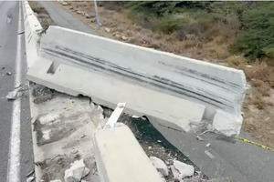 Accidente di trafico serio riba Watty Vos Boulevard, ta laga hopi destruccion y trafico mal pega