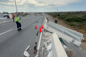 Accidente di trafico serio riba Watty Vos Boulevard, ta laga hopi destruccion y trafico mal pega