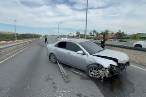 Accidente di trafico serio riba Watty Vos Boulevard, ta laga hopi destruccion y trafico mal pega