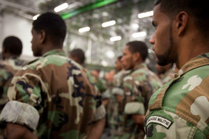  Resistencia contra servicio militar obligatorio ta crece na Corsou