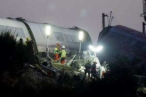  Error humano posiblemente causa di tragedia di trein na Spaña
